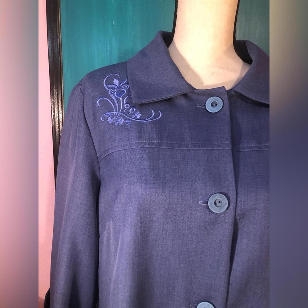 Vintage Embroidered 3/4 Sleeve Chunky Button Coat - Picture 7 of 9